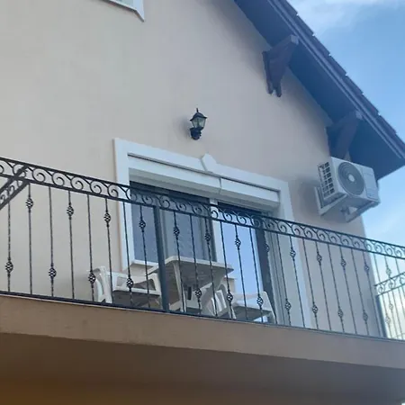 Gabor Aron Apartament