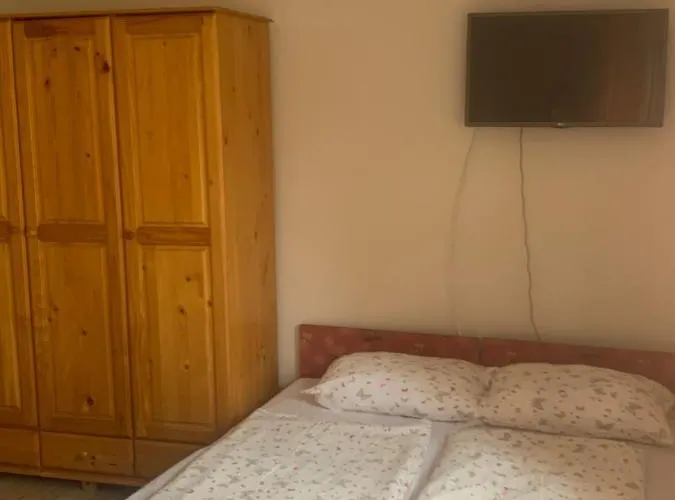 Gábor áron Appartamento *